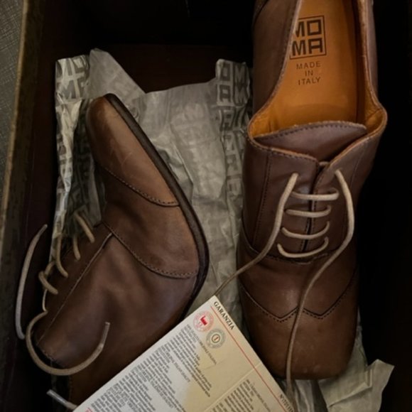 MOMA lace up size 10 (US), (Label:40) Grey squre toe leather shoes - Picture 6 of 8